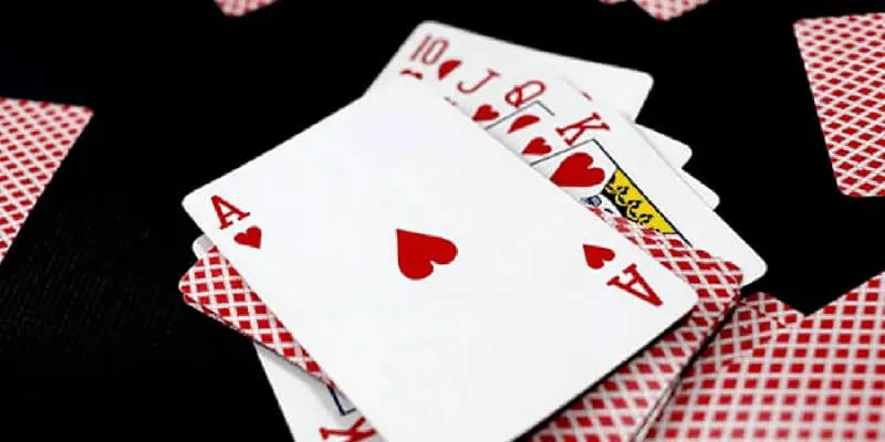 Bí quyết đánh bài sâm lốc luôn thắng từ cao thủ